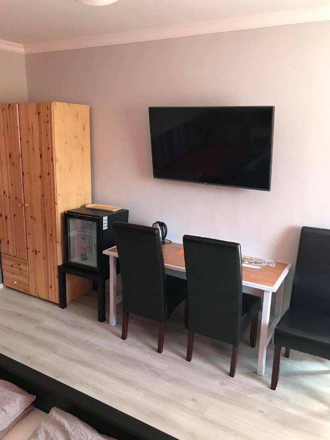 Hunyadi Panzio-Apartman Makó Екстериор снимка