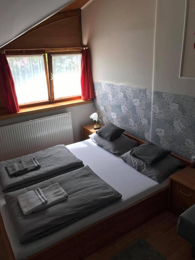 Hunyadi Panzio-Apartman Makó Екстериор снимка
